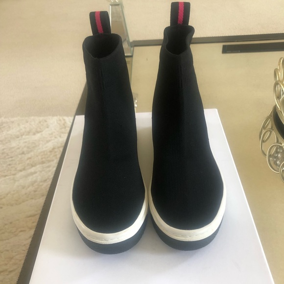 marc jacobs sock sneaker